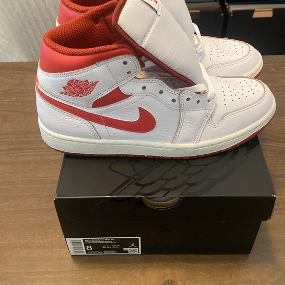 Jordan 1 Mid (Dune Red) - Picture 8 of 12